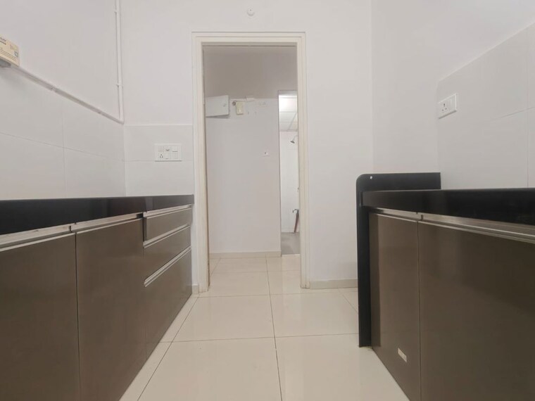 Kitchen, godrej-emerald 1.5 Bedroom 600 Sq.Ft. Apartment In Ghodbunder Road Thane 9809176