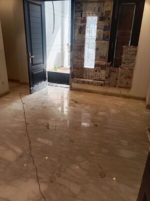 Room in 4 BHK Builder Floor at Greater Kailash I – for Sale