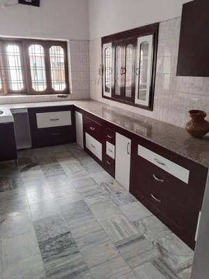 Kitchen in 3 BHK Builder Floor at Gomti Nagar – for Rent