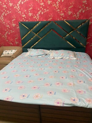 Bedroom in 2 BHK Apartment at Penta Homes, Vip Road – for Rent