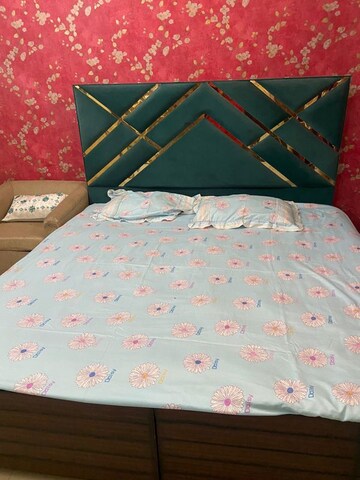 Bedroom in 2 BHK Apartment at Penta Homes, Vip Road – for Rent