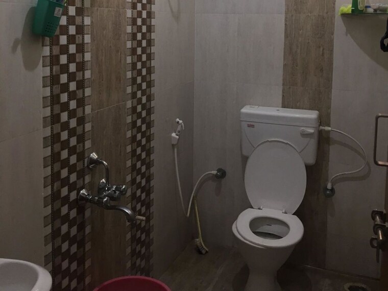 Bathroom, ashok nagar 2 Bedroom 830 Sq.Ft. Independent House In Ashok Nagar Bangalore 9809306