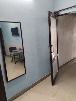 Furnished Amenities in 1 RK Builder Floor at Gomti Nagar – for Rent