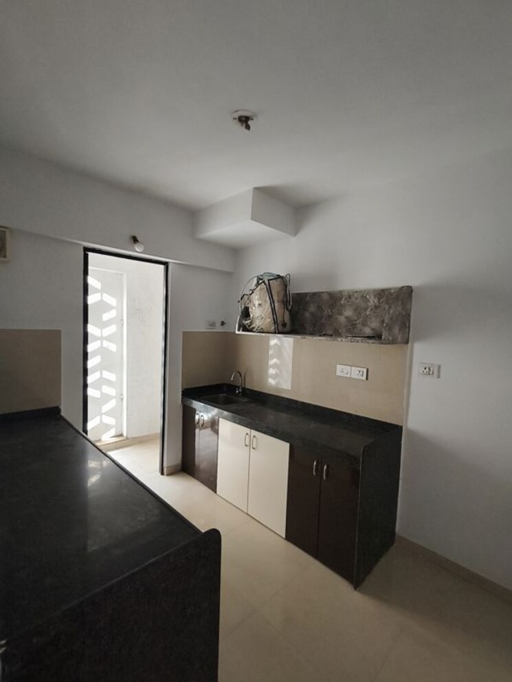 Kitchen, lodha-lakeshore-greens 2.5 Bedroom 738 Sq.Ft. Apartment In Dombivli East Thane 9809355