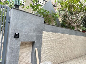 Balcony in 2 BHK Builder Floor at Sushant Vyapaar Kendra, Sector 43 – for Rent