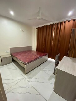 2 BHK Builder Floor For Rent in Sushant Vyapaar Kendra