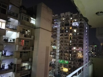 3 BHK Apartment For Rent in Royce Sentosa Parc, Raj Nagar Extension