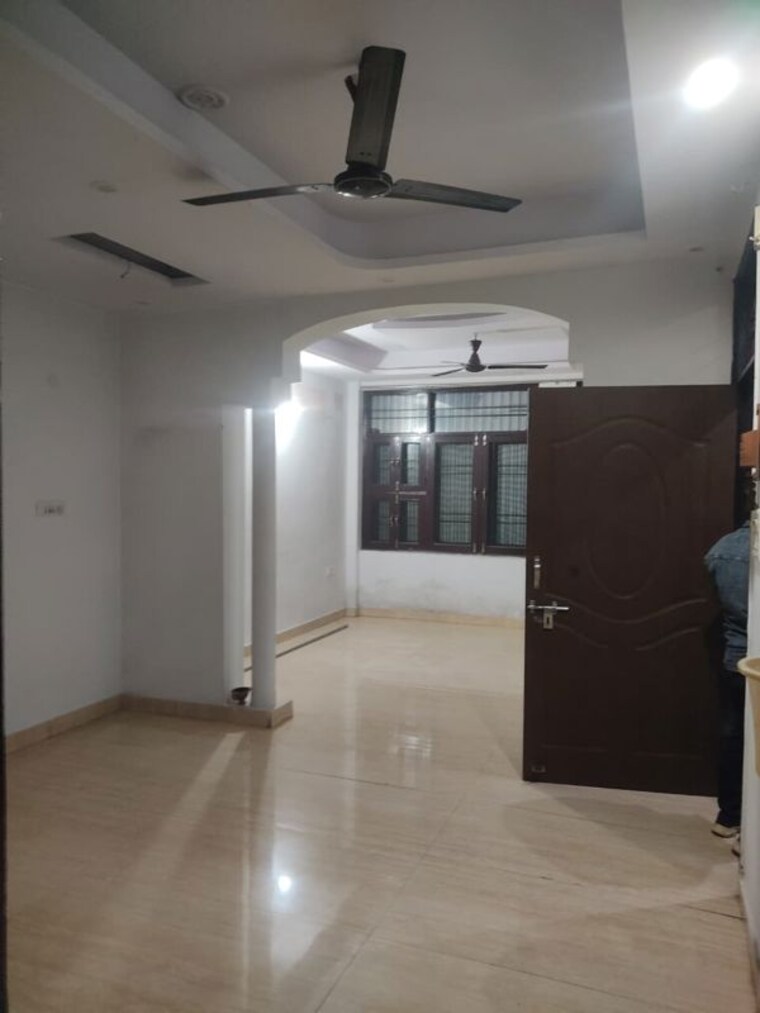 undefined, shakti khand iv 2 Bedroom 1050 Sq.Ft. Builder Floor In Shakti Khand iv Ghaziabad 9809390