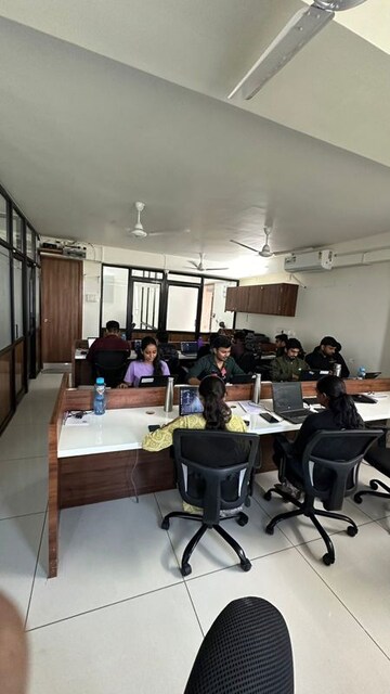  Office Space For Rent in Gota