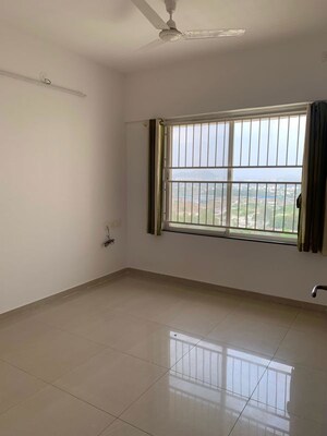 Room in 1 BHK Apartment at Kolte Patil Life Republic, Hinjewadi – for Rent