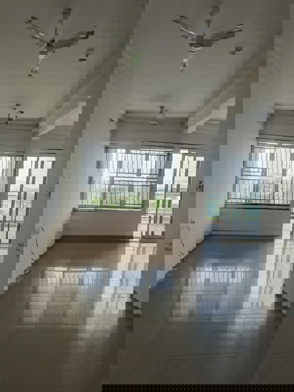 1 BHK + Extra Room Apartment For Rent in Kolte Patil Life Republic