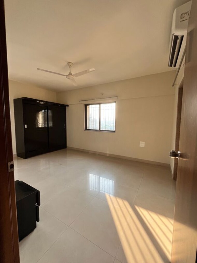 Room, kul-buena-vista 4 Bedroom 2500 Sq.Ft. Apartment In Pashan Pune 9809446