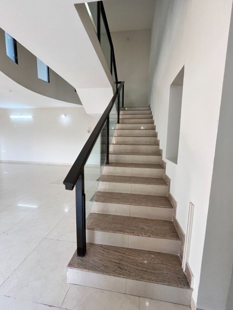 undefined, kul-buena-vista 4 Bedroom 2500 Sq.Ft. Apartment In Pashan Pune 9809446