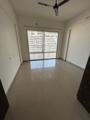 Room in 3 BHK Apartment at Kolte Patil Tuscan Estate, Kharadi – for Rent