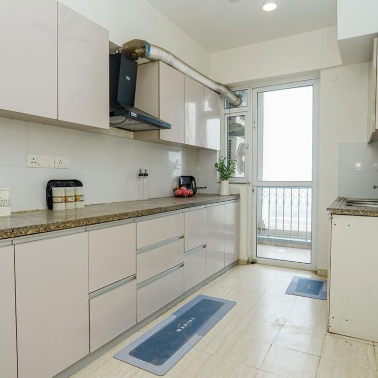 Kitchen, dlf-regal-gardens 3 Bedroom 1818 Sq.Ft. Apartment In Sector 90 Gurgaon 9809487