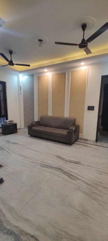 3 BHK Builder Floor For Sale in Green Fields Colony