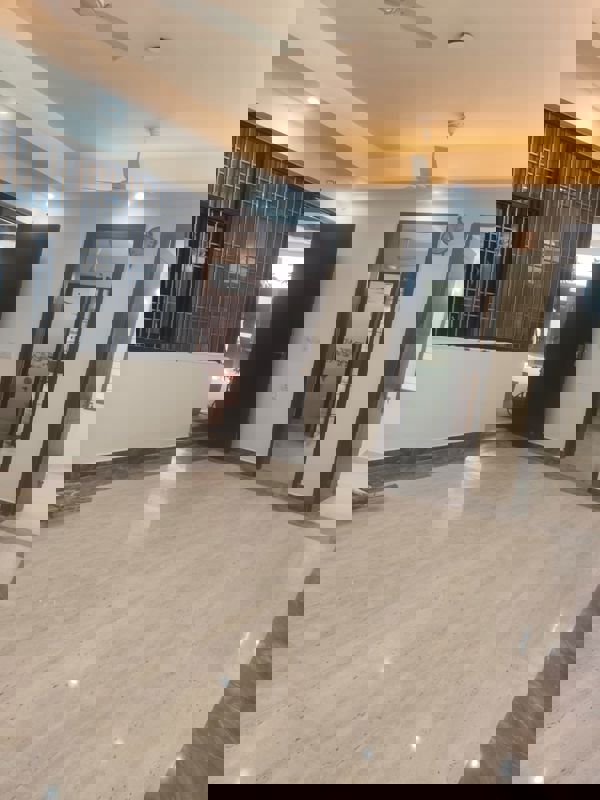 3 BHK Builder Floor For Rent in Saket