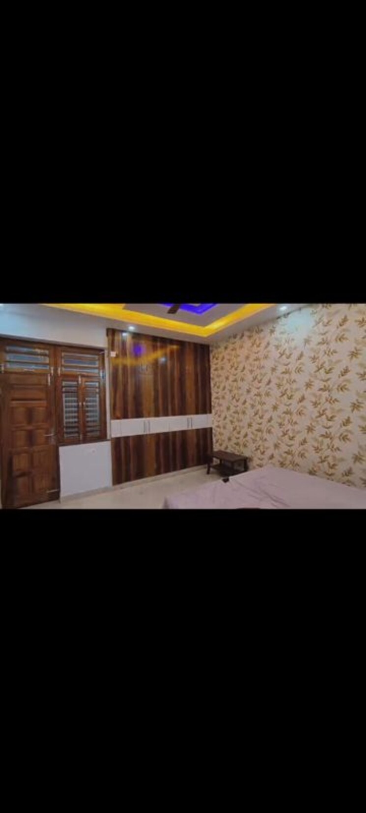 Bedroom, ratan khand 5 Bedroom 1800 Sq.Ft. Villa In Ratan Khand Lucknow 9809521