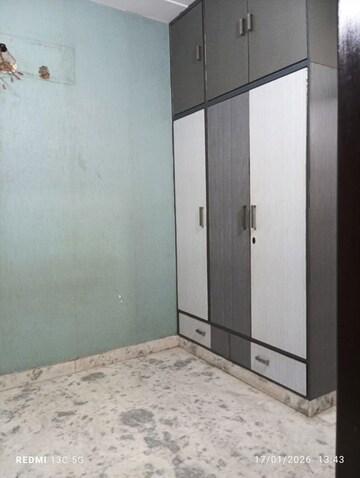 Room in 1 BHK Builder Floor at Rohini Sector 25 – for Rent