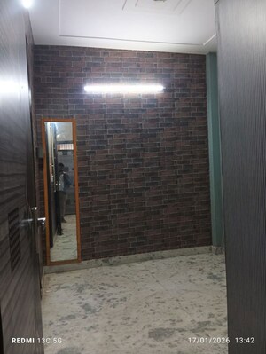 Room in 1 BHK Builder Floor at Rohini Sector 25 – for Rent