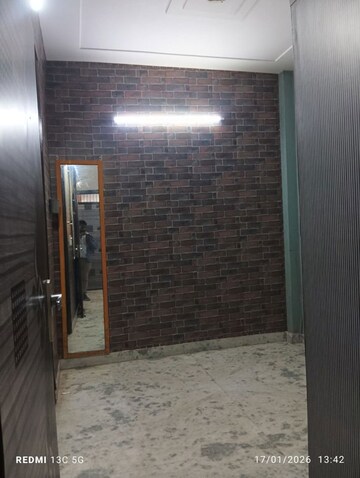 Room in 1 BHK Builder Floor at Rohini Sector 25 – for Rent