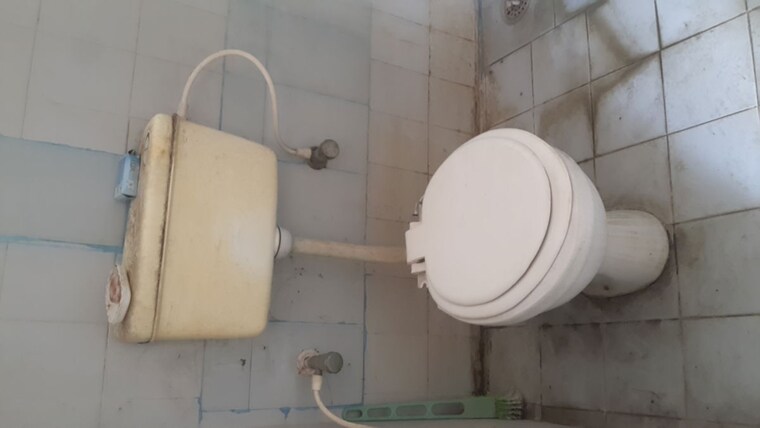 Bathroom, rt nagar 1 RK 690 Sq.Ft. Independent House In Rt Nagar Bangalore 9809542