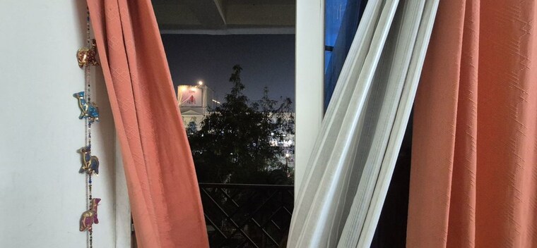 Balcony, saya-gold-avenue 3 Bedroom 1495 Sq.Ft. Apartment In Vaibhav Khand Ghaziabad 9809573