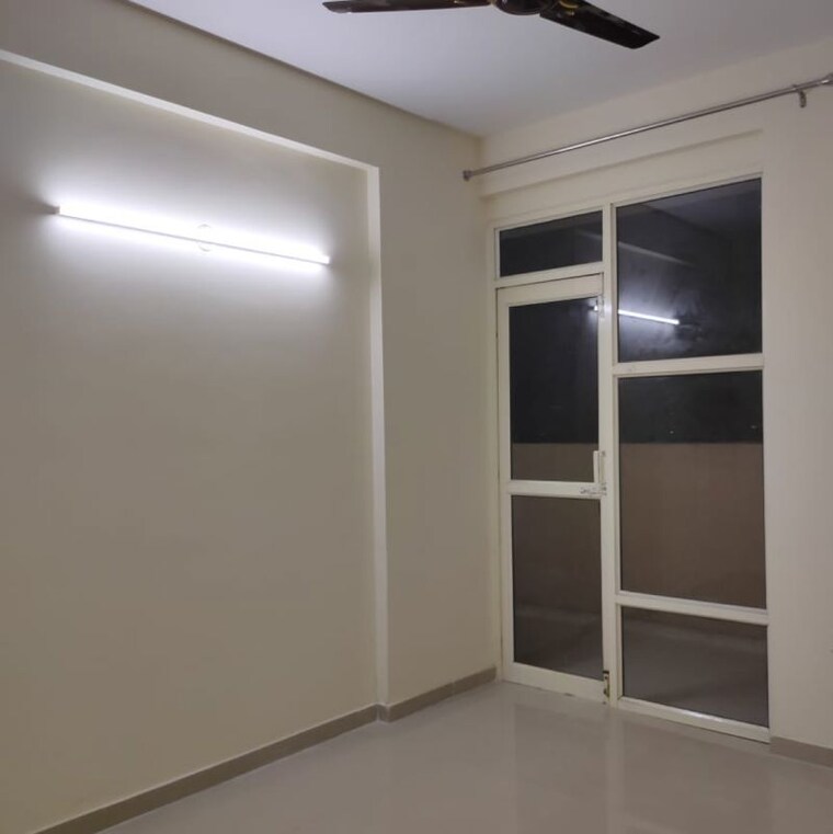 Room, pyramid-urban-homes-2 2 Bedroom 601 Sq.Ft. Apartment In Sector 86 Gurgaon 9809579