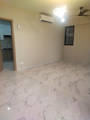 Room in 3.5 BHK Apartment at M3M Skywalk, Sector 74 – for Rent