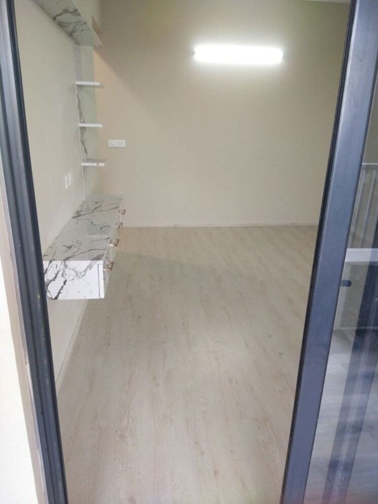 Room, m3m-skywalk 3.5 Bedroom 2060 Sq.Ft. Apartment In Sector 74 Gurgaon 9809371