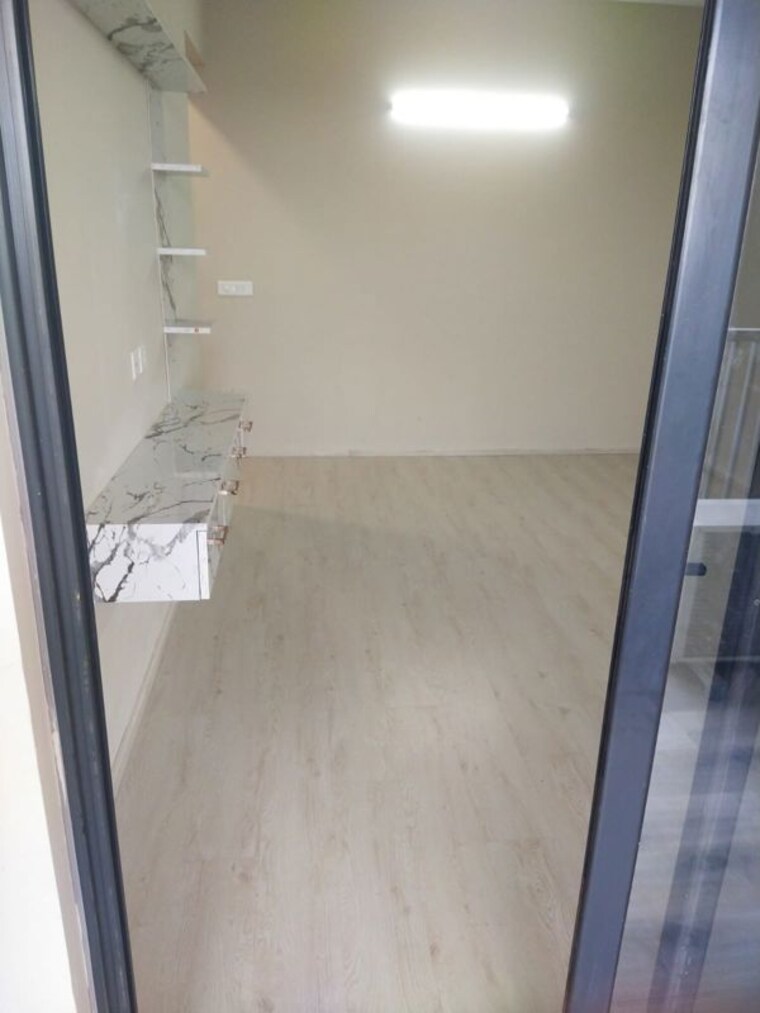 Room, m3m-skywalk 3.5 Bedroom 2060 Sq.Ft. Apartment In Sector 74 Gurgaon 9809371