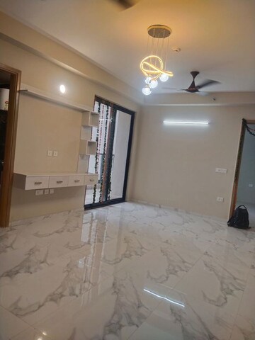 Room in 3.5 BHK Apartment at M3M Skywalk, Sector 74 – for Rent