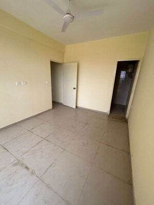 2 BHK Apartment For Sale in Pyramid Pride, Sector 76