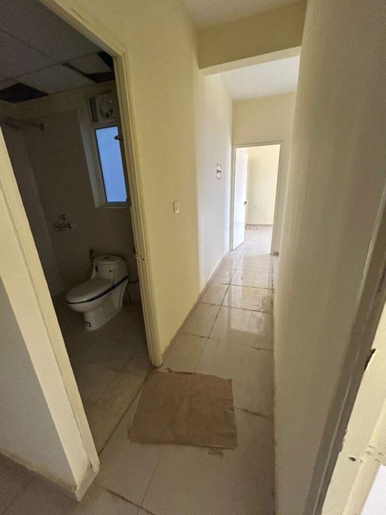 Balcony, pyramid-pride 2 Bedroom 578 Sq.Ft. Apartment In Sector 76 Gurgaon 9809586