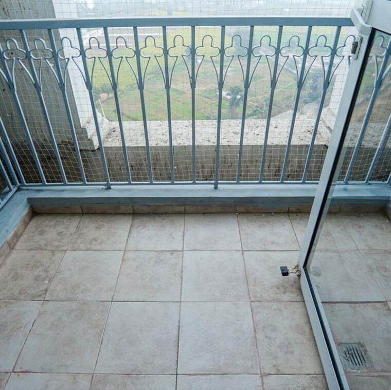Balcony, dlf-regal-gardens 3 Bedroom 1818 Sq.Ft. Apartment In Sector 90 Gurgaon 9809601