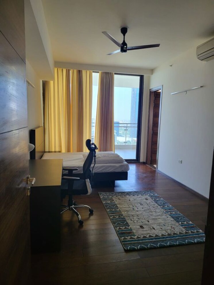 Living Room, m3m-golf-estate 3.5 Bedroom 2882 Sq.Ft. Apartment In Sector 65 Gurgaon 9809612