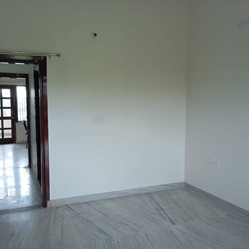 Room in 3 BHK Apartment at Amolik Sankalp, Sector 85 – for Sale