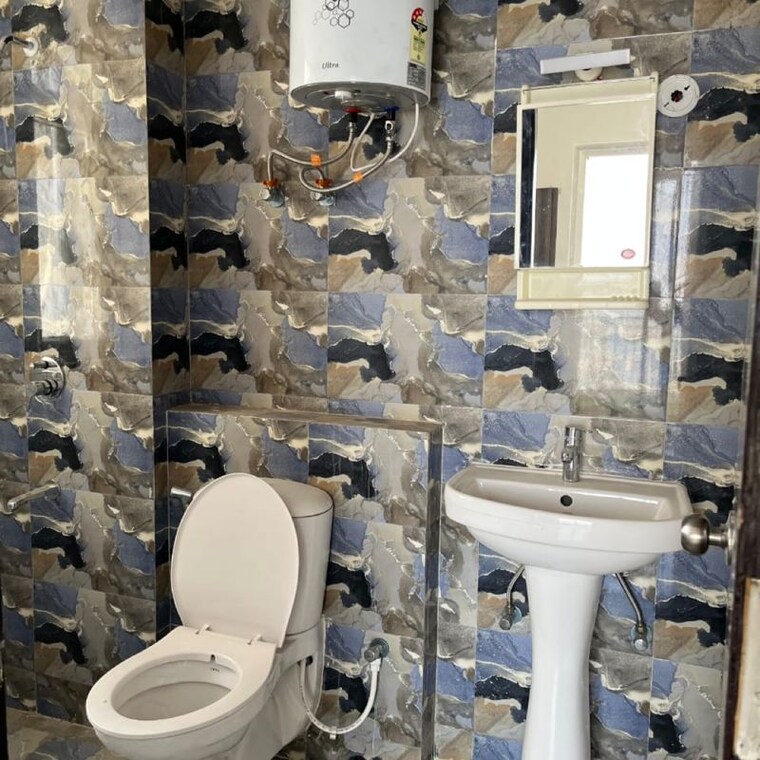 Bathroom, amolik-sankalp 3 Bedroom 646 Sq.Ft. Apartment In Sector 85 Faridabad 9809622