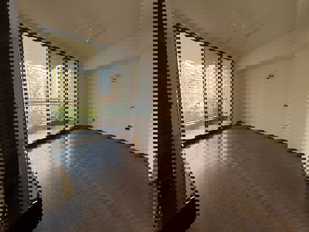 3.5 BHK + Servant Room Apartment For Rent in M3M Golf Estate