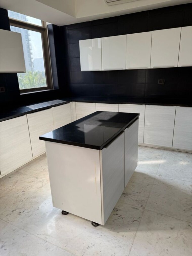 Kitchen, m3m-golf-estate 3.5 Bedroom 3510 Sq.Ft. Apartment In Sector 65 Gurgaon 9809624