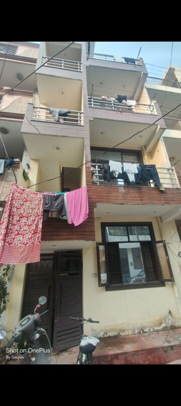 Studio Independent House For Sale in Niti Khand Iii