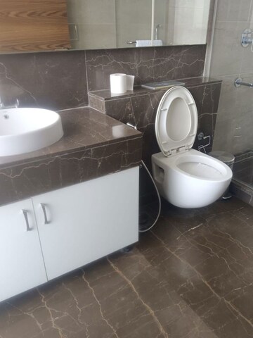 Bathroom in 4 BHK Apartment at M3M Golf Estate, Sector 65 – for Rent