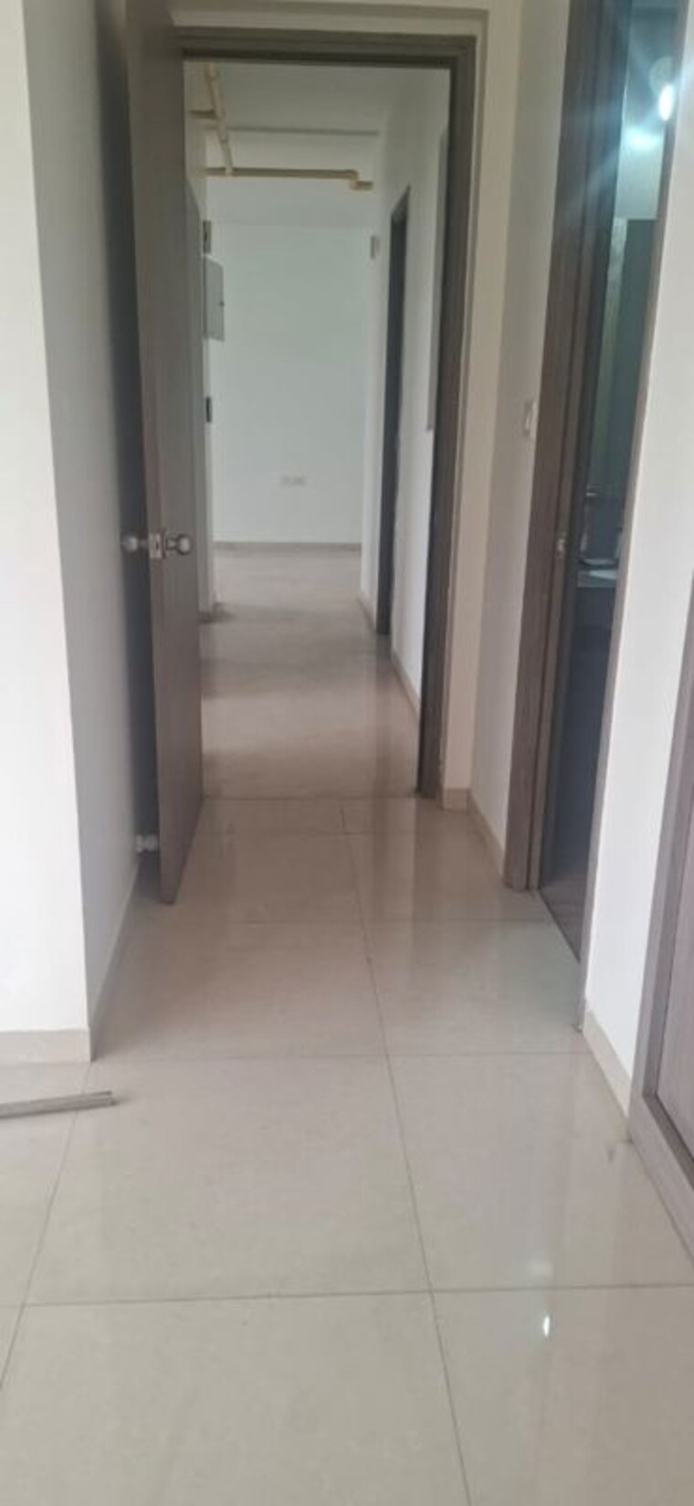 undefined, kalpataru-paramount 2 Bedroom 711 Sq.Ft. Apartment In Kapur Bawdi Thane 9809681