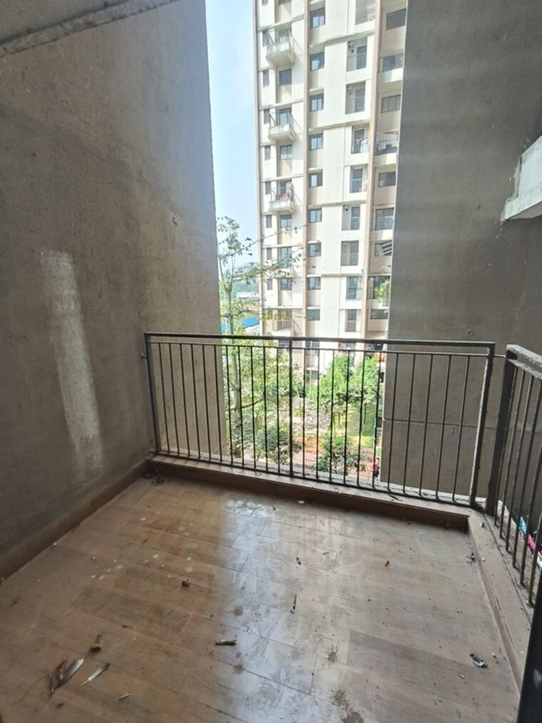 Balcony, lodha-downtown 2 Bedroom 638 Sq.Ft. Apartment In Dombivli East Thane 9809692