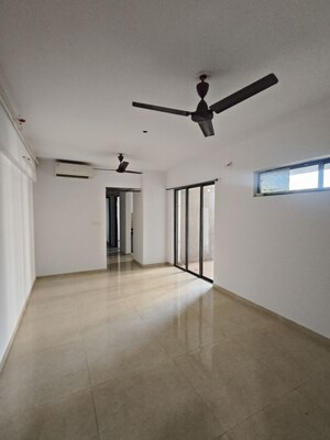 2 BHK Apartment For Rent in Lodha Downtown, Dombivli East