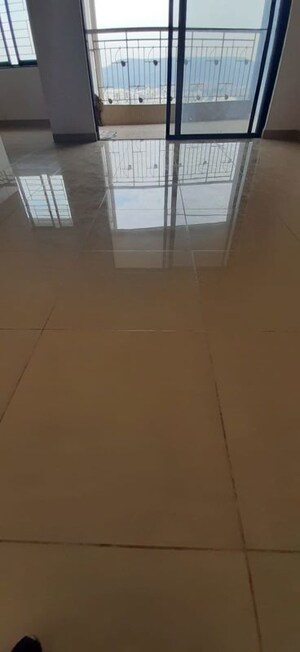 Room in 3 BHK Apartment at Nanded City Asawari, Nanded – for Rent