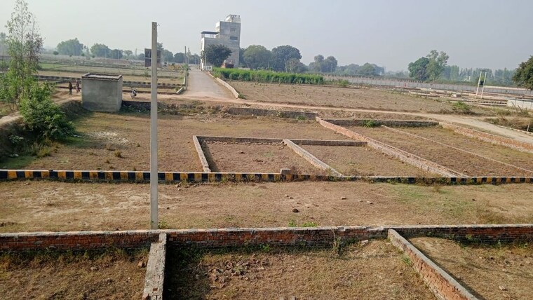 undefined, mohanlalganj  1307 Sq.Ft. Plot In Mohanlalganj Lucknow 9809732