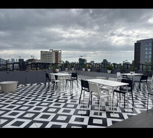 4 BHK Apartment – Exterior View View at Khar West - for Rent