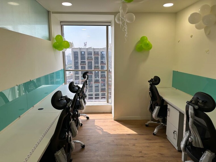 Team Area, ambli Commercial Office Space 4000 Sq.Ft. In Ambli Ahmedabad 9809765