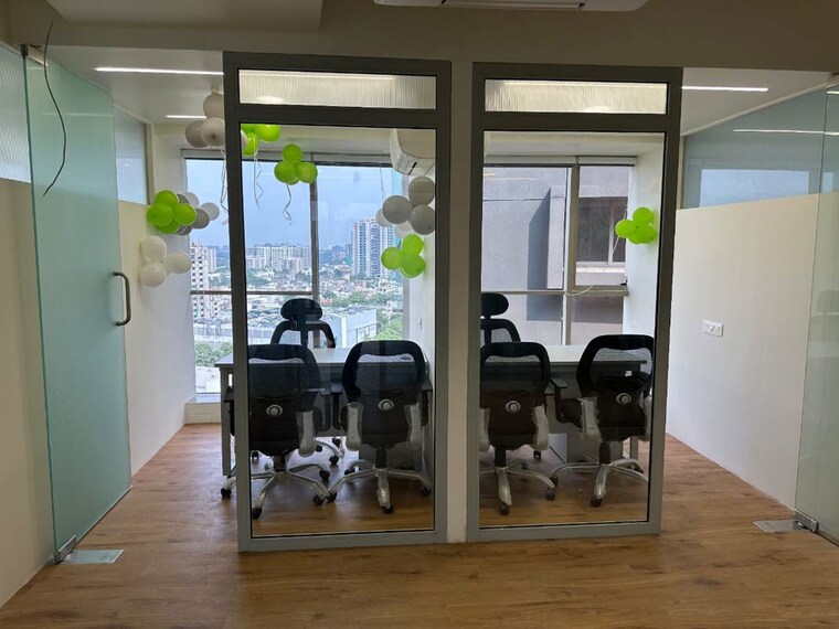 Gym, ambli Commercial Office Space 4000 Sq.Ft. In Ambli Ahmedabad 9809765